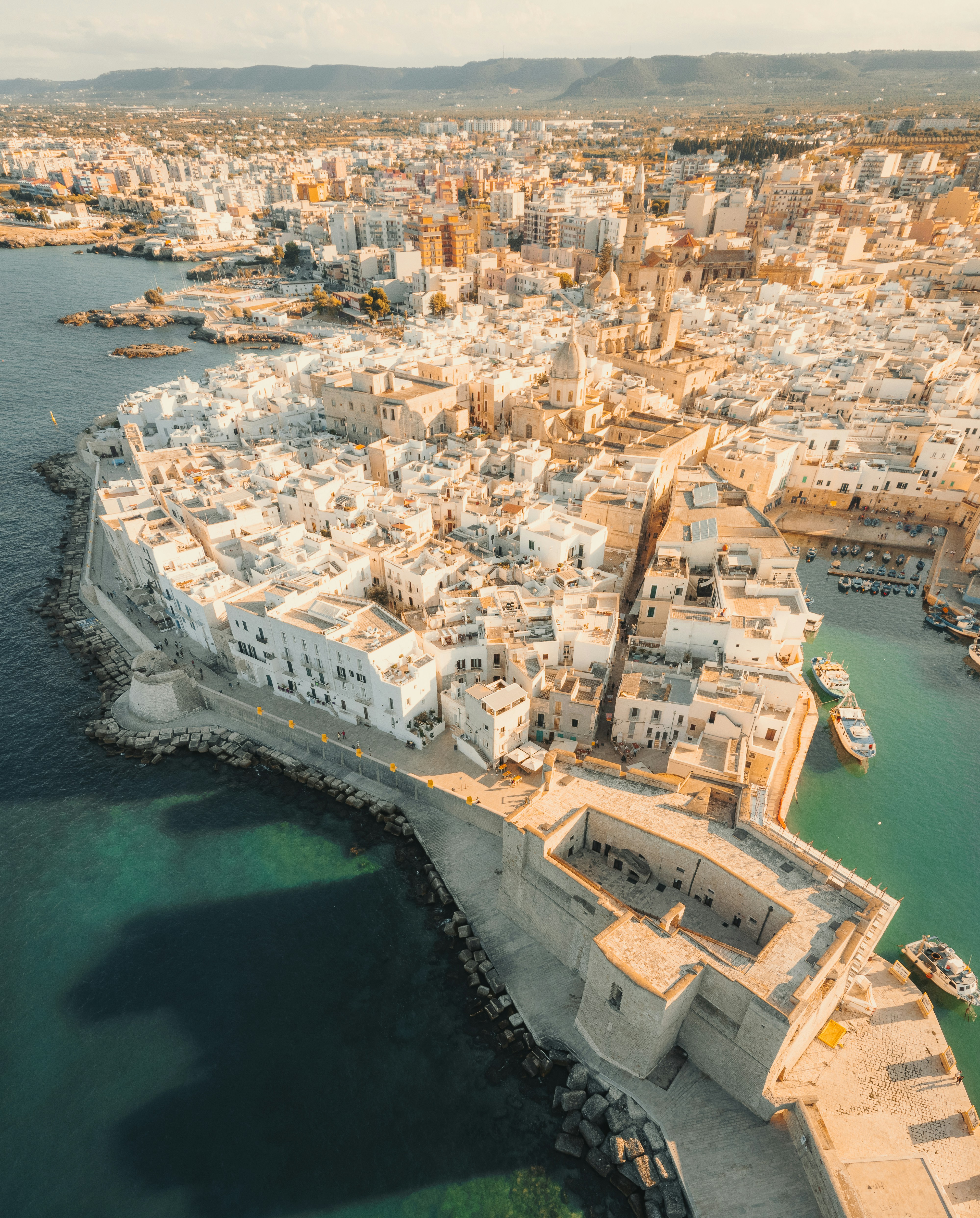 Les Pouilles, de Bari à Brindisi par Matera et Lecce